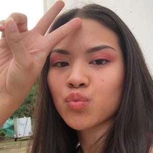 Meet your Posher, Miyah